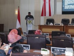 Paripurna DPRD, Bupati: Pemda Sudah Sampaikan Seluruh Dokumen Evaluasi Gubernur