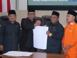 RAPAT PARIPURNA DPRD, BUPATI HARAP PROPEMPERDA 2025 TERINTEGRASI KEDALAM RPJMD DAN RENSTRA