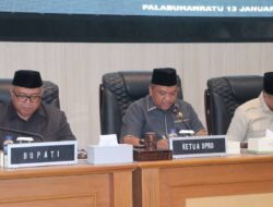 Rapat Paripurna DPRD Kabuoaten Sukabumi , Nota Penjelasan AtasTIiga Raperda