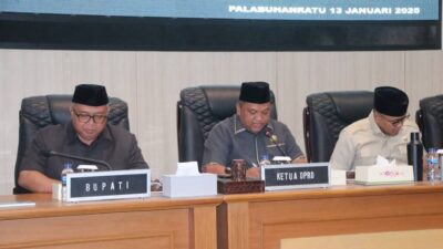 Rapat Paripurna DPRD Kabuoaten Sukabumi , Nota Penjelasan AtasTIiga Raperda