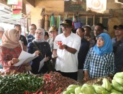 Bahan Pokok Terkendali,H.Asep Japar Monitoring Pasar Cisaat