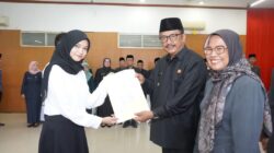 Pengambilan Sumpah dan Penyerahan Petikan Sk PNS dan CPNS,Bupati Tekankan Tugas Pengabdian