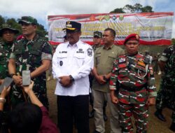 H.Asep Japar Didampingin MAC Laskar Merah Putiih Lengkong Hadirin Penutupan TMMD Ke 125 Kodim di Desa Lengkap Jaya