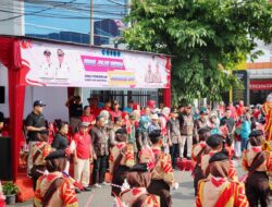 Bupati Sadewo Buka Lomba Gerak Jalan Gembira dan Drumband Siswa SMP