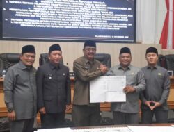 Bupati & Wakil Bupati Sukabumi Hadiri Paripurna, Bahas Sejumlah Agenda Penting